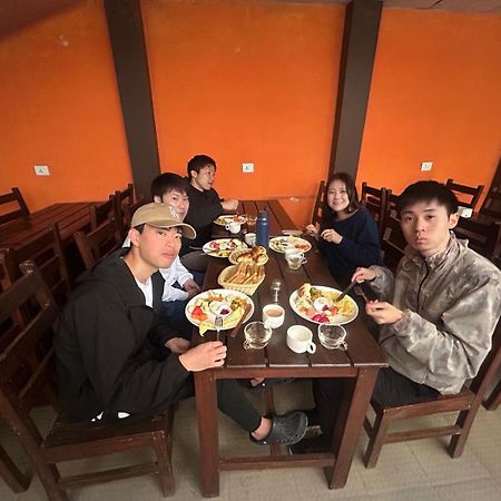 Hotel Chhimeki Kathmandu Esterno foto