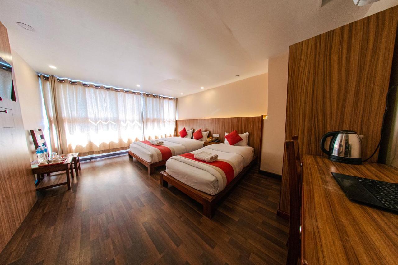 Hotel Chhimeki Kathmandu Esterno foto
