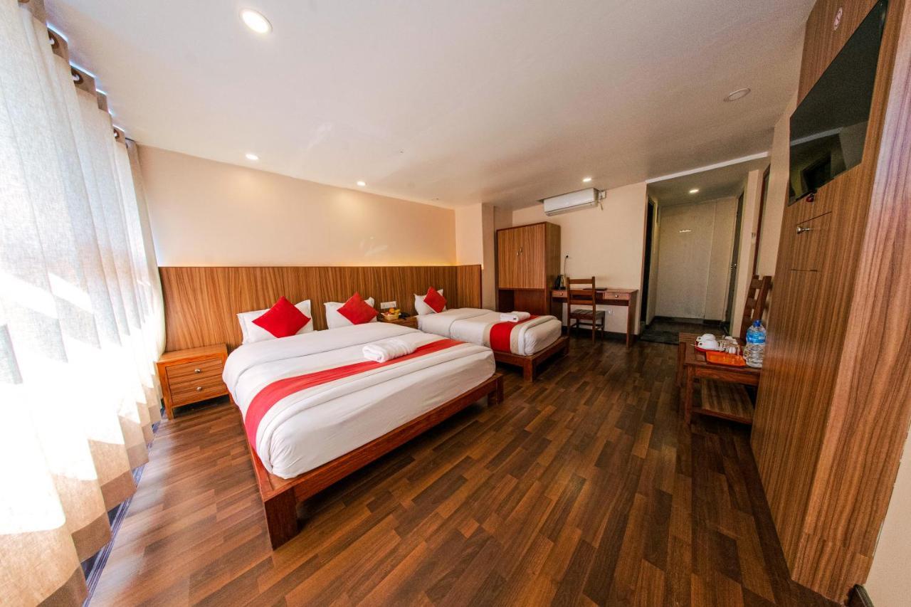 Hotel Chhimeki Kathmandu Esterno foto