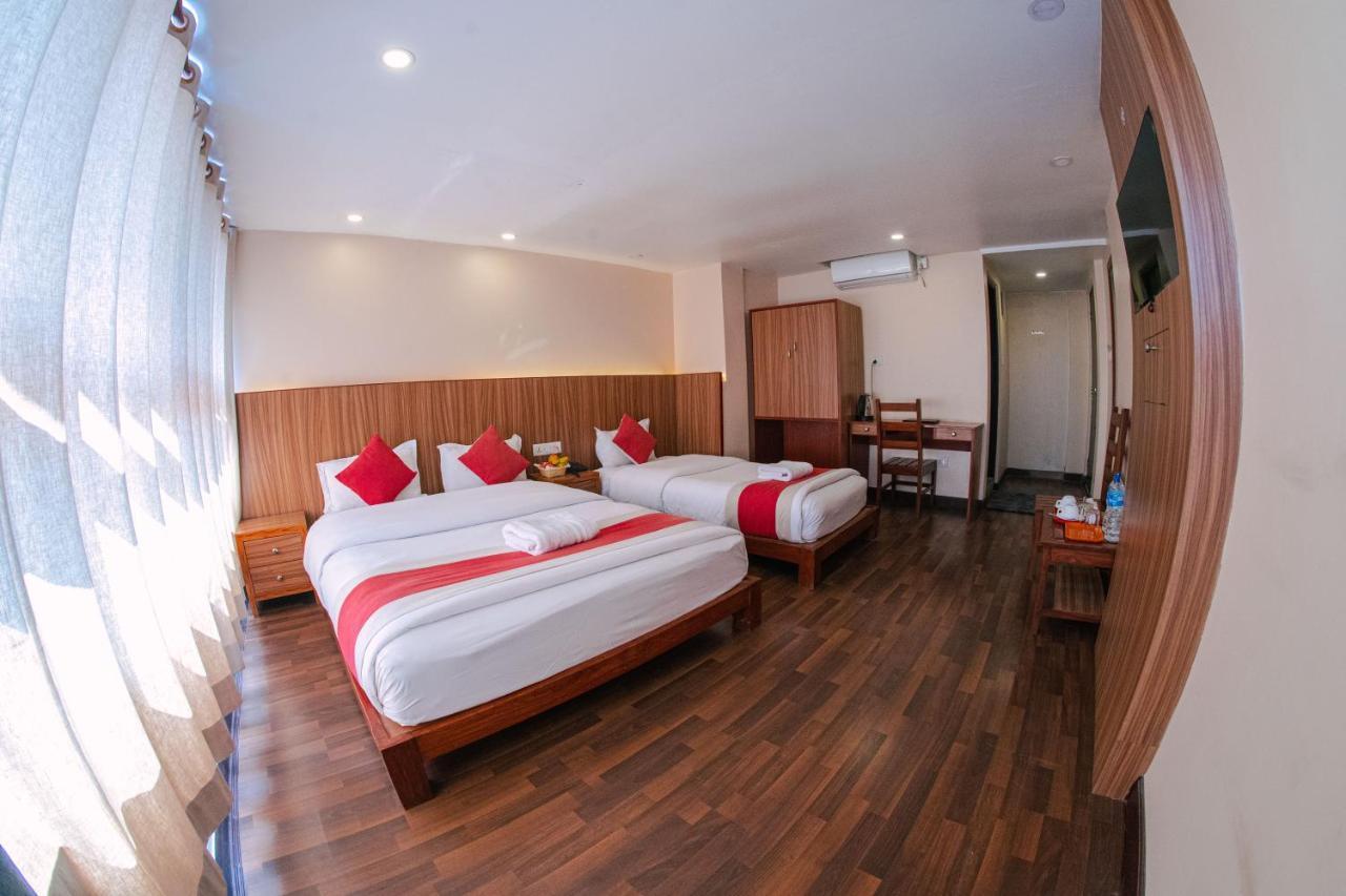 Hotel Chhimeki Kathmandu Esterno foto