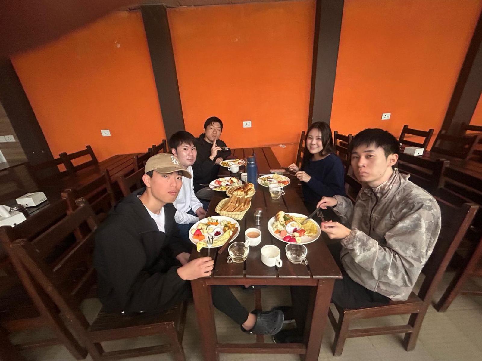 Hotel Chhimeki Kathmandu Esterno foto